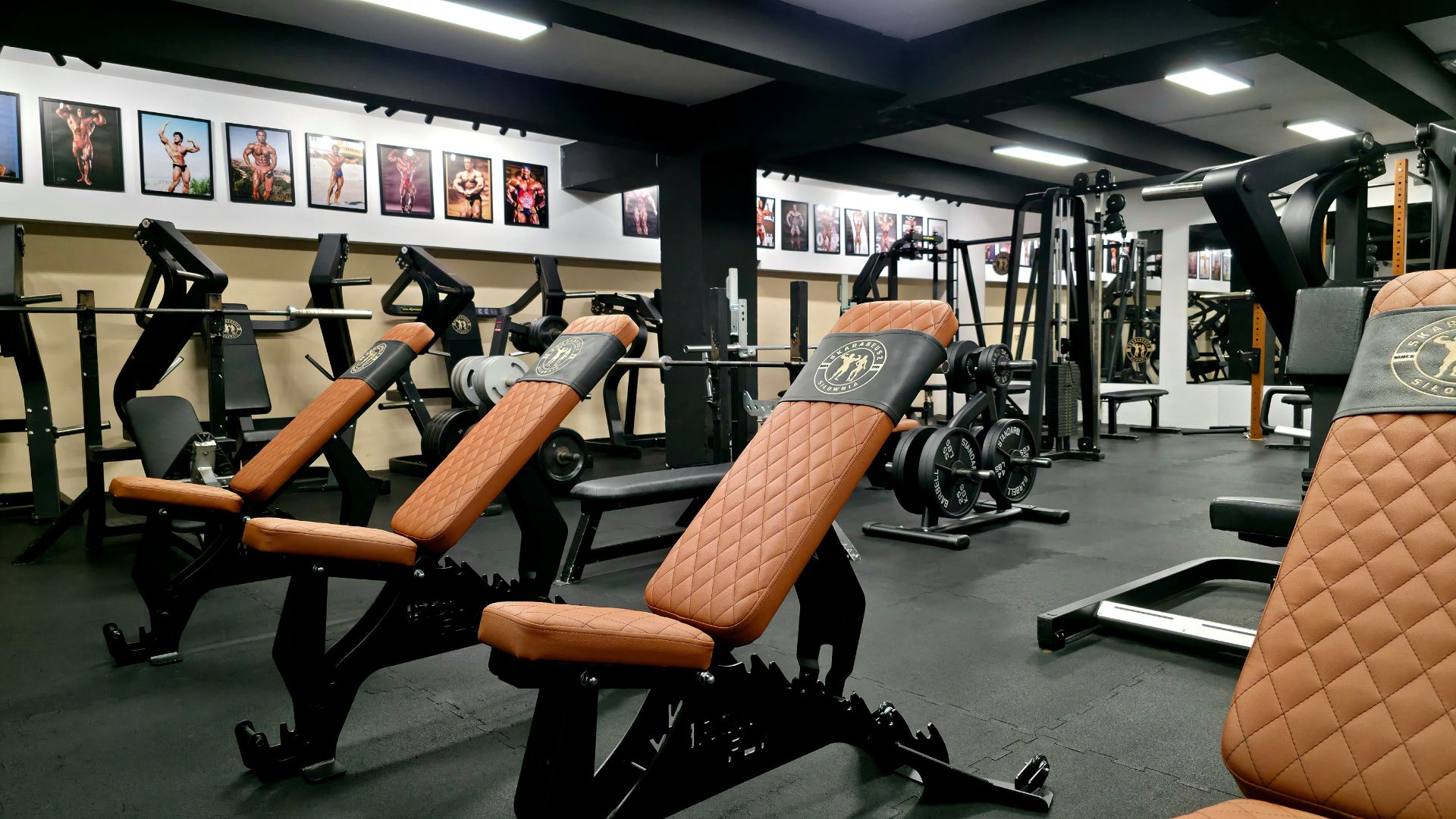 Sprzęt na siłowni Skarabeusz