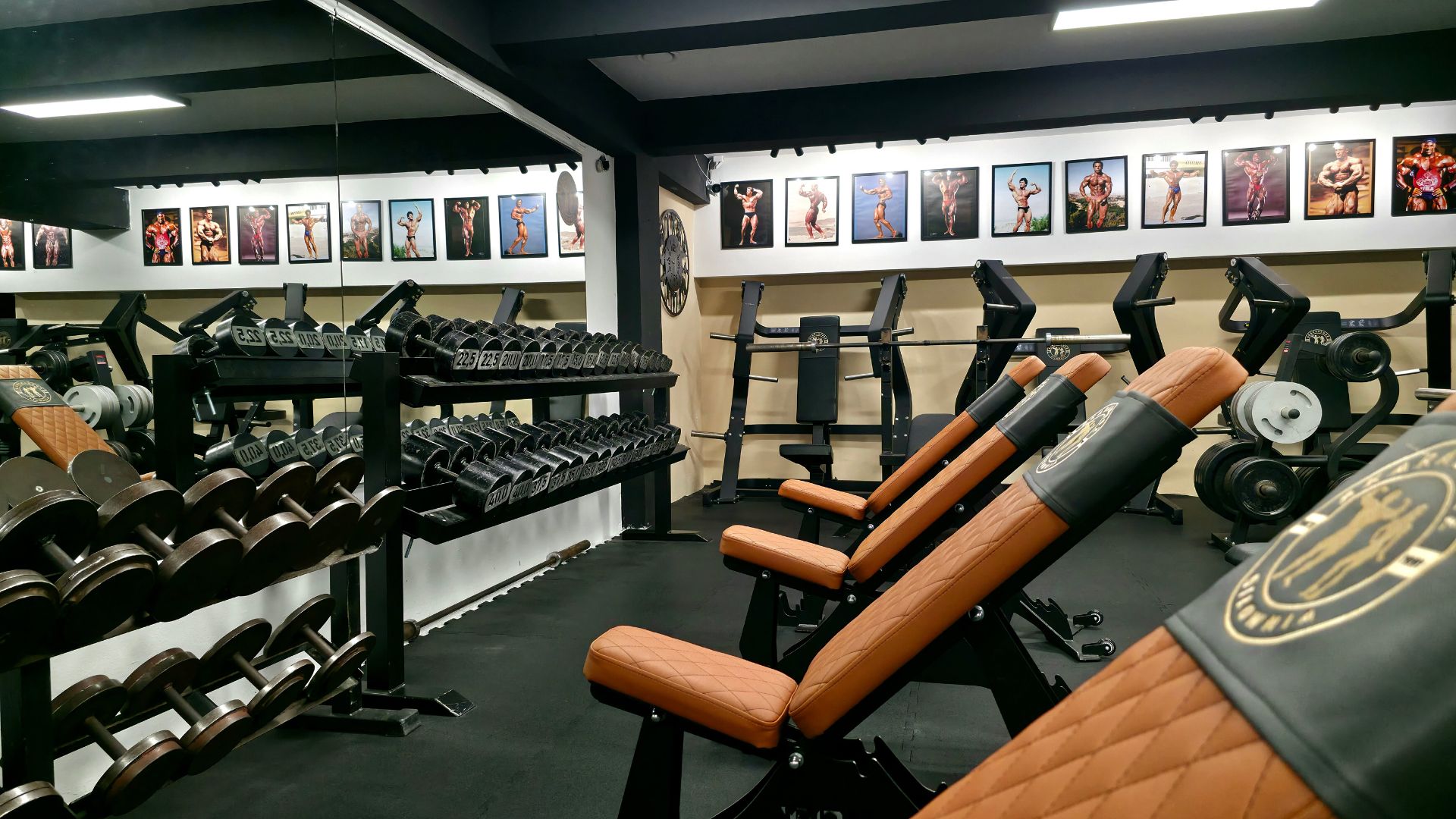 Oldschoolowy klimat siłowni w Opolu